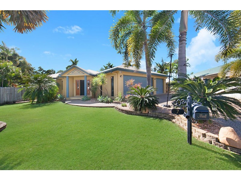 7 Sweetgum Place, Kirwan QLD 4817