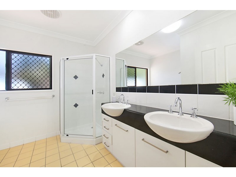 7 Sweetgum Place, Kirwan QLD 4817