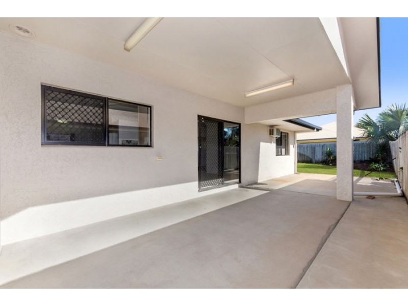 8 Aquatic Place, Idalia QLD 4811