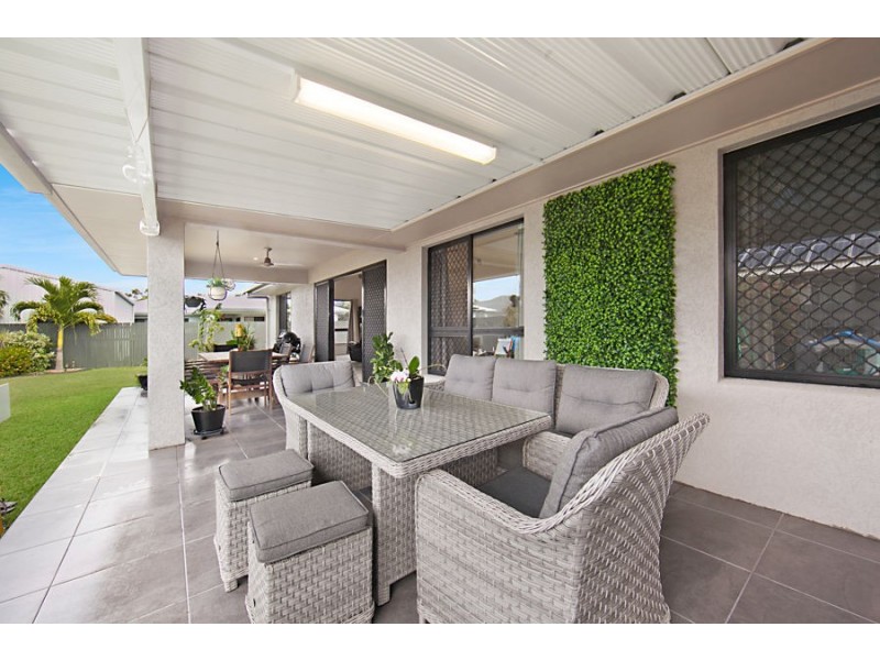 55 Bonnett Road, Mount Low QLD 4818