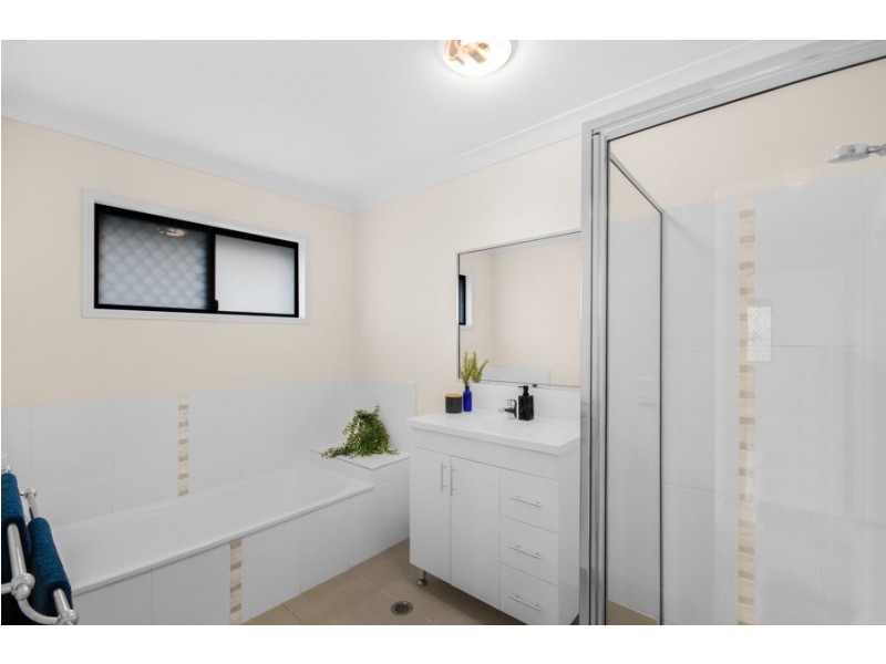 21 Chardonnay Drive, Condon QLD 4815