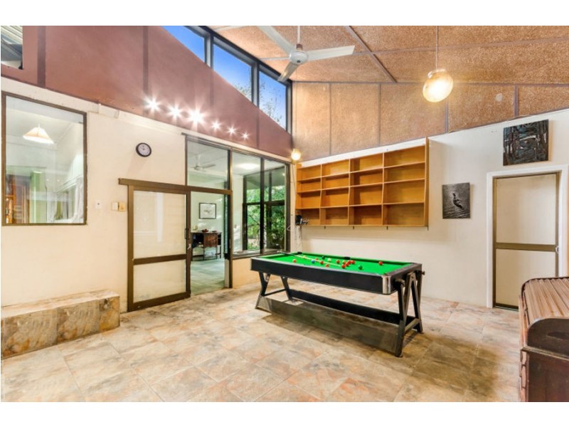 10 Benalla Road, Oak Valley QLD 4811