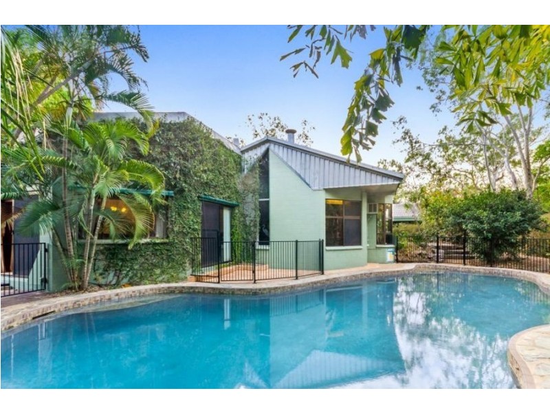 10 Benalla Road, Oak Valley QLD 4811