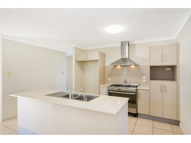 13 Chloe Court, Mount Louisa QLD 4814