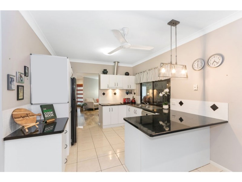 13 Tennessee Way, Kelso QLD 4815