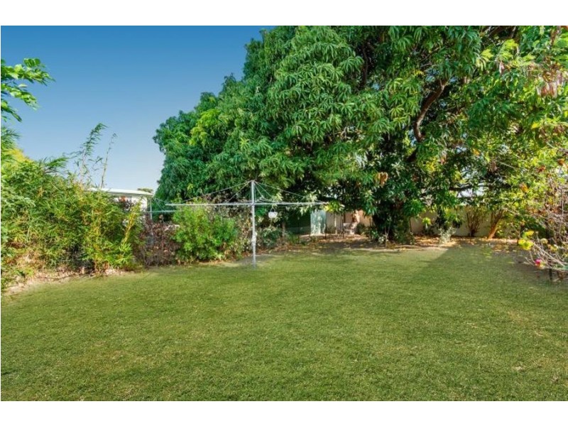 19 Wattle Street, Kirwan QLD 4817