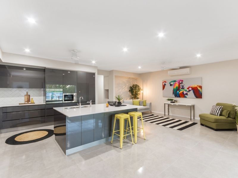 12 Fellowship Place, Rasmussen QLD 4815