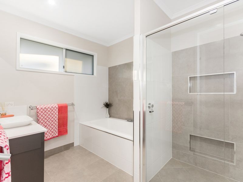 12 Fellowship Place, Rasmussen QLD 4815