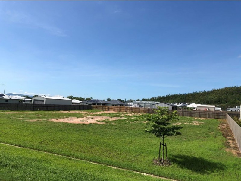 19 Sandridge Street, Jensen QLD 4818