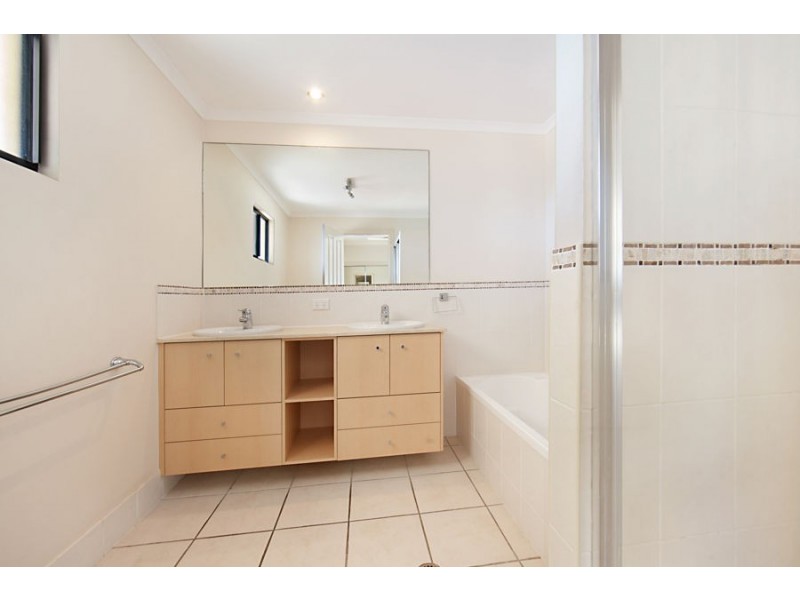 9/13 Little Street, Belgian Gardens QLD 4810