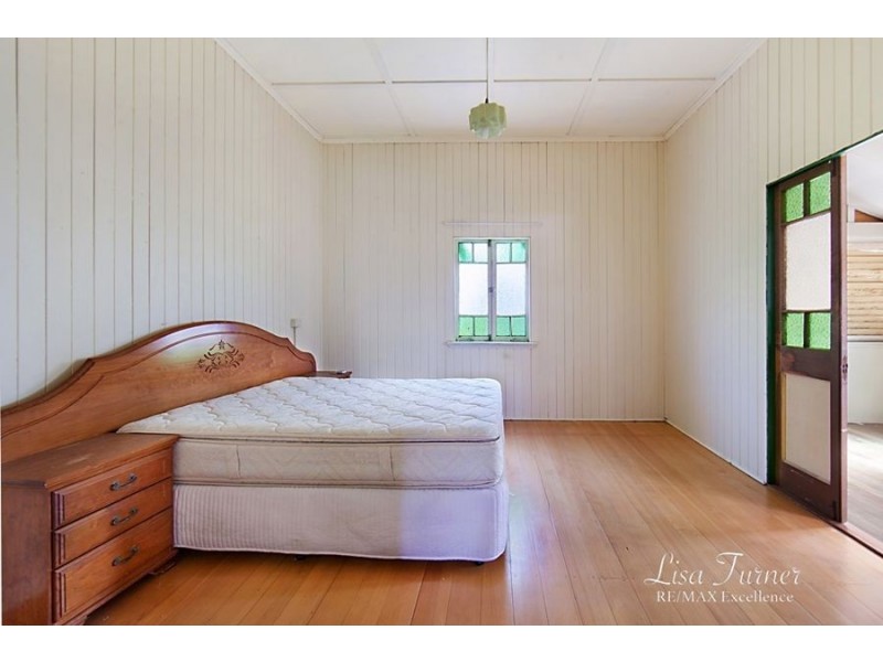 85 Robertson Street, Railway Estate QLD 4810