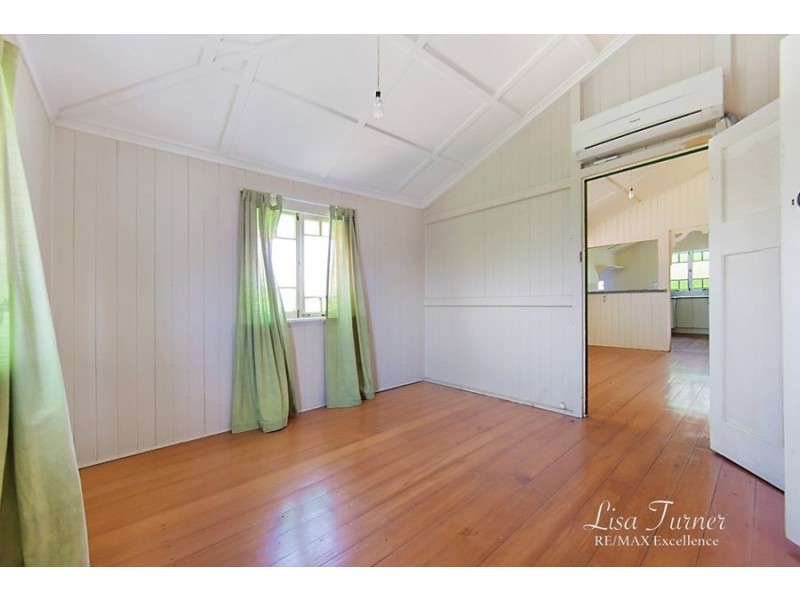 85 Robertson Street, Railway Estate QLD 4810