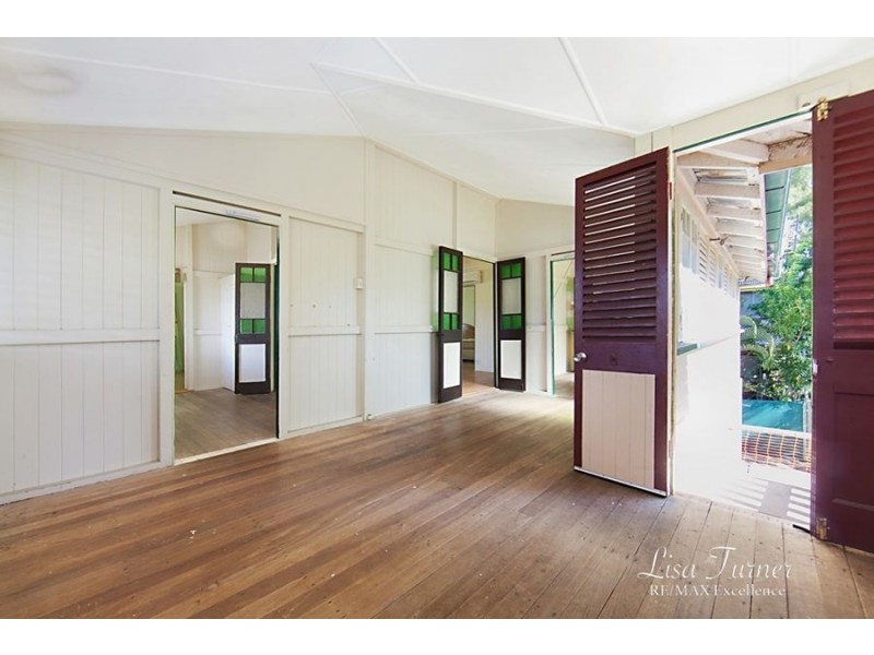 85 Robertson Street, Railway Estate QLD 4810