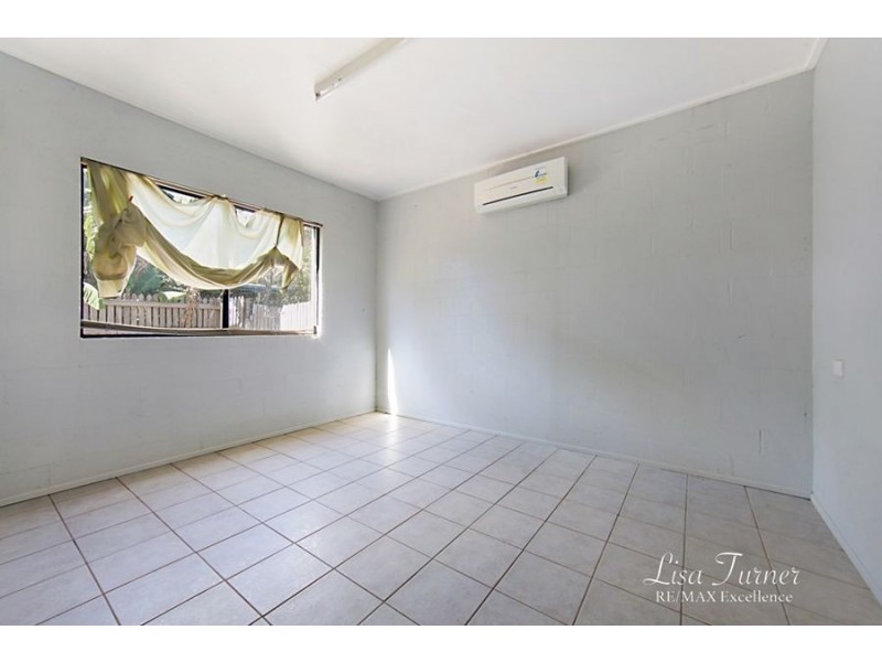 85 Robertson Street, Railway Estate QLD 4810
