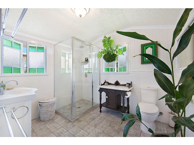 15 Surrey Street, Hyde Park QLD 4812