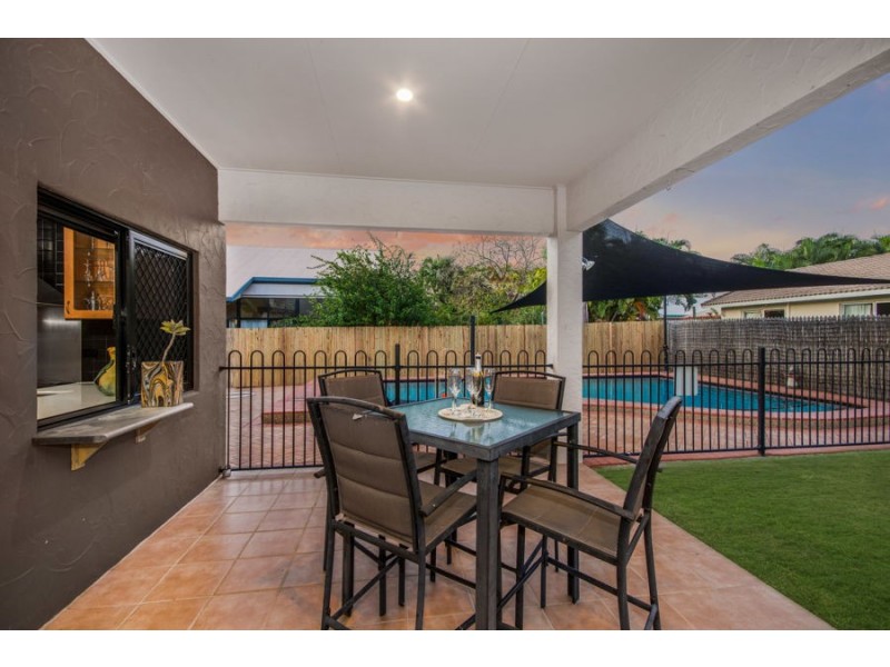 52 Regatta Crescent, Douglas QLD 4814