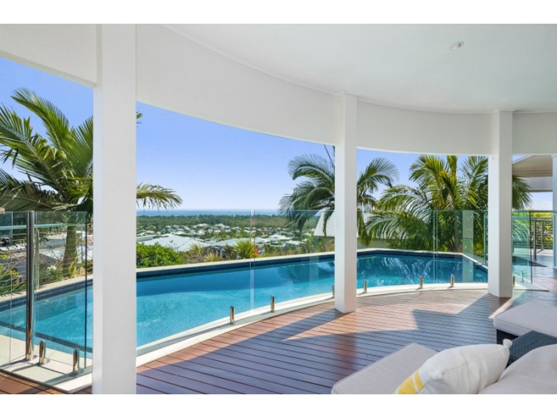 102 Goicoechea Drive, Bushland Beach QLD 4818