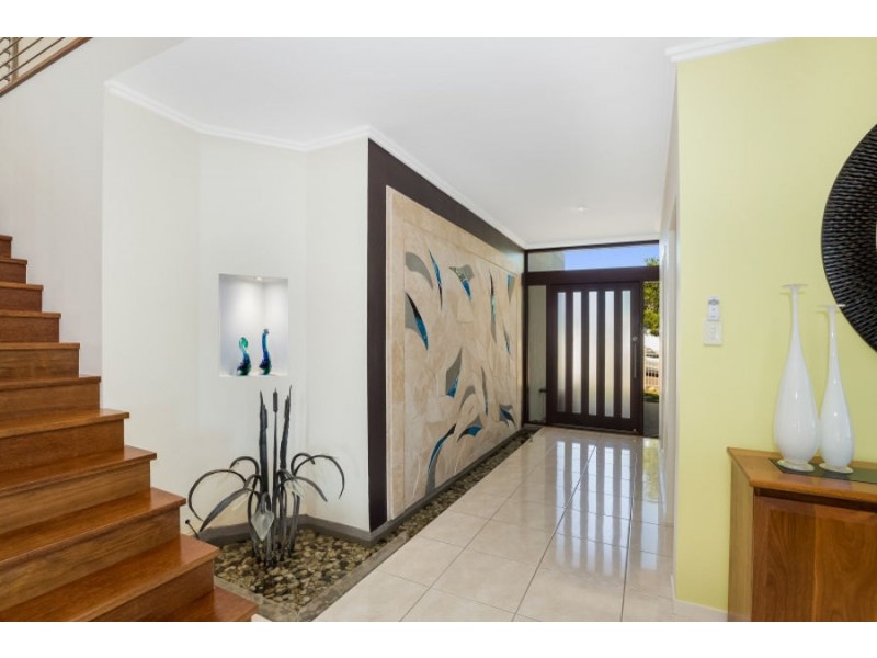 102 Goicoechea Drive, Bushland Beach QLD 4818