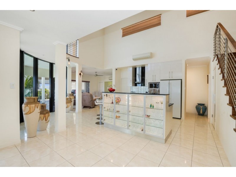 102 Goicoechea Drive, Bushland Beach QLD 4818