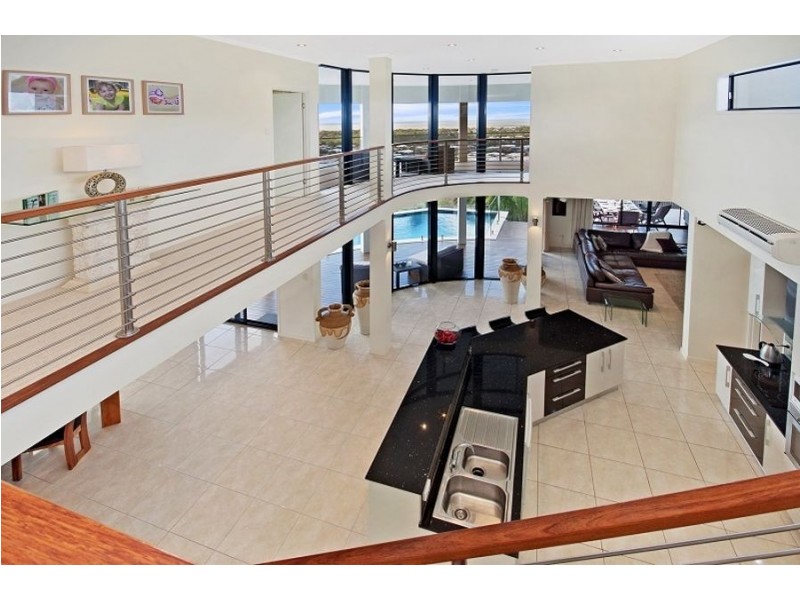 102 Goicoechea Drive, Bushland Beach QLD 4818