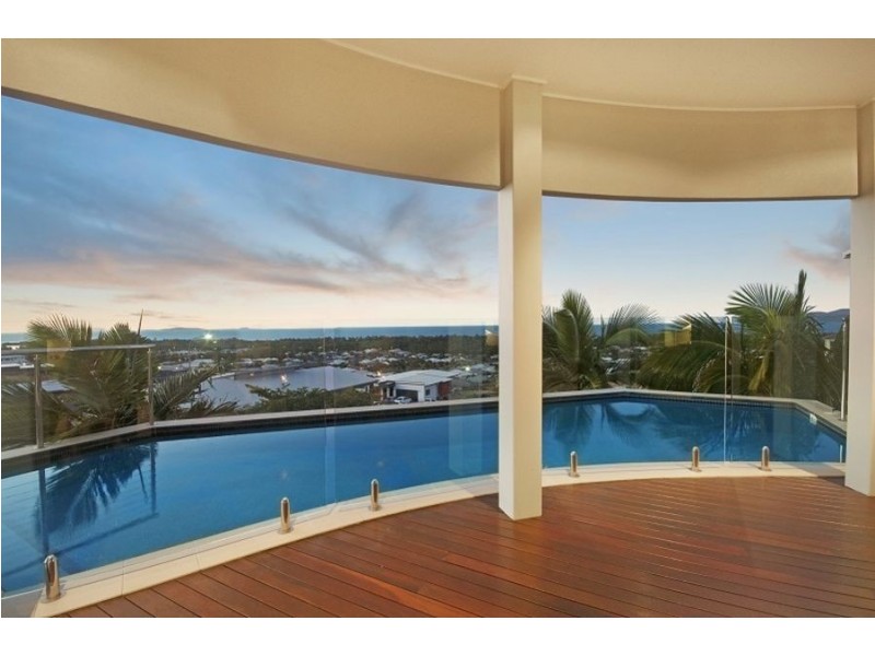 102 Goicoechea Drive, Bushland Beach QLD 4818