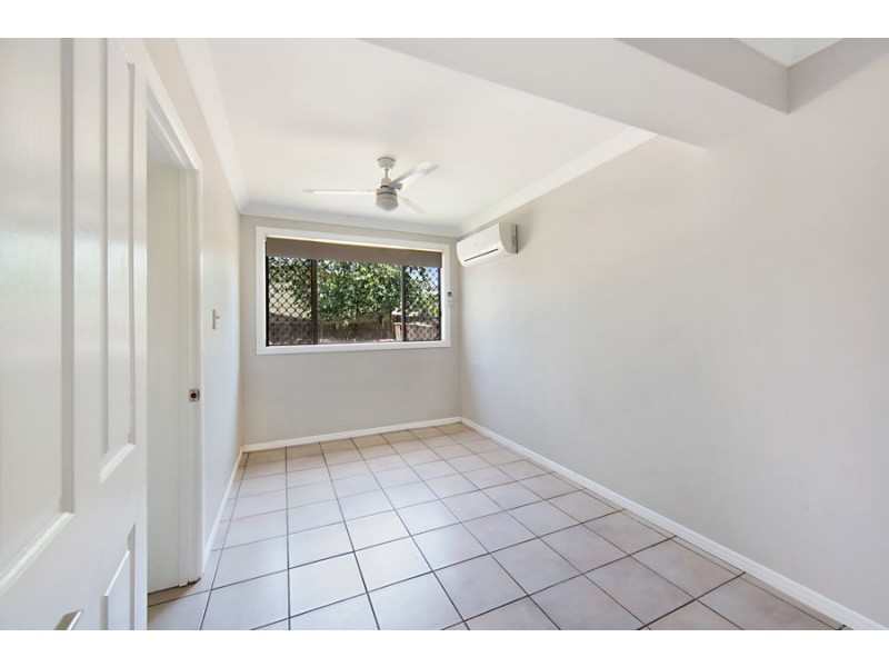 6 Cay Street, Saunders Beach QLD 4818