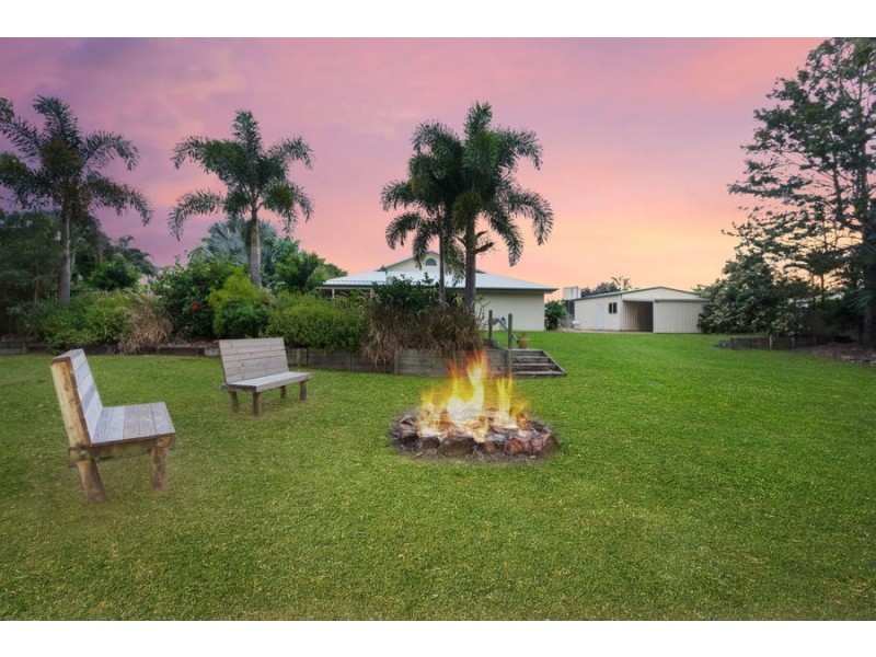 8 Brenton Circuit, Deeragun QLD 4818