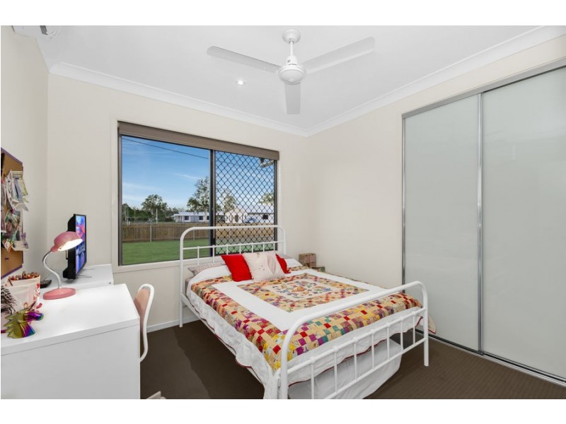 49 Blackview Avenue, Black River QLD 4818