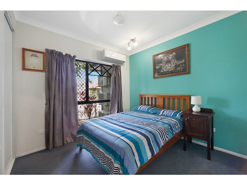 8 Earl Circuit, Kirwan QLD 4817