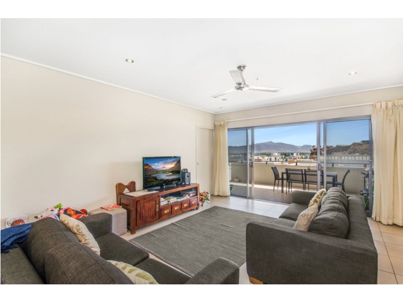 Apt 803, 14/148C Walker Street, Altitude Apartments, Townsville City QLD 4810