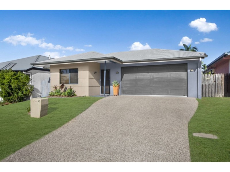 40 Estuary Parade, Douglas QLD 4814