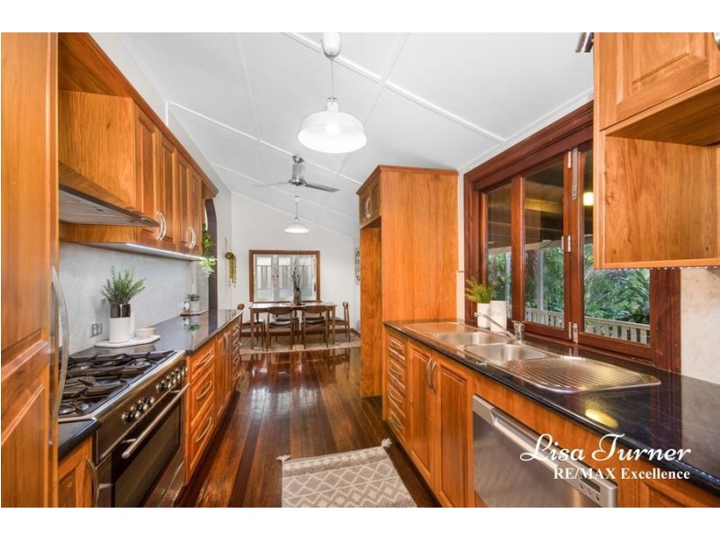 23 Ralston Street, West End QLD 4810