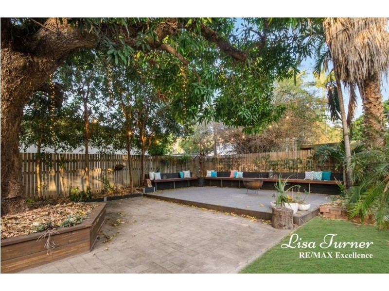 23 Ralston Street, West End QLD 4810