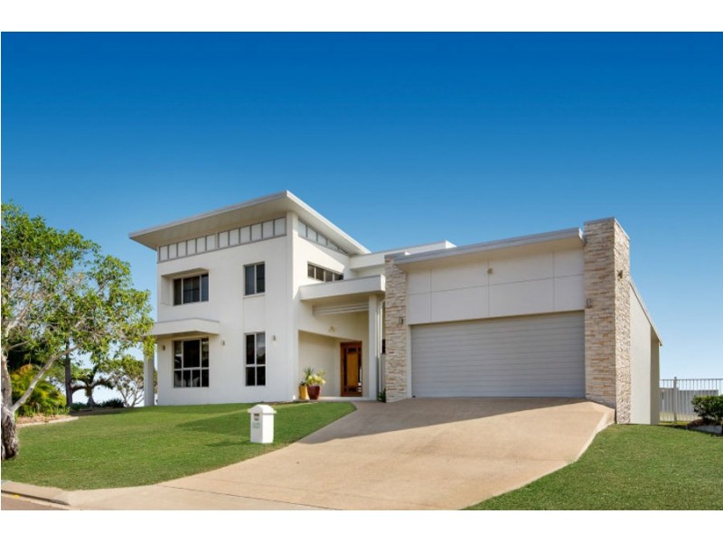 126 Goicoechea Drive, Bushland Beach QLD 4818