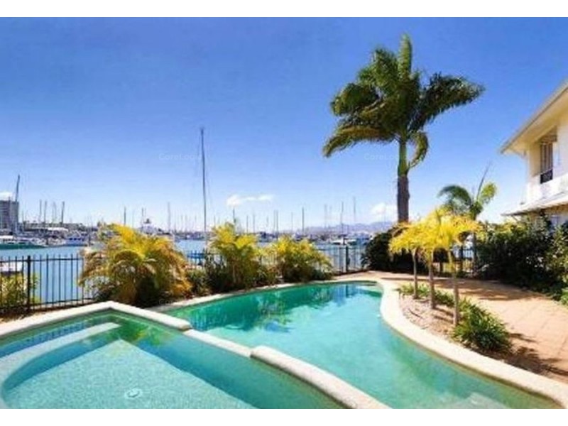 21/16 Sir Leslie Thiess Drive, Townsville City QLD 4810