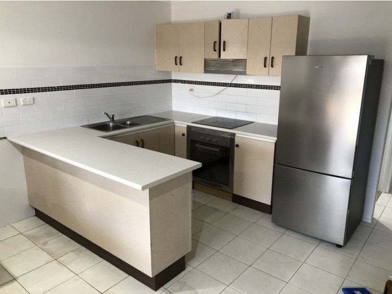 2/17 Crowder Street, Garbutt QLD 4814