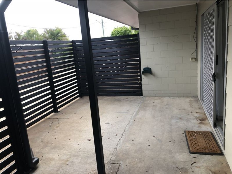 2/17 Crowder Street, Garbutt QLD 4814