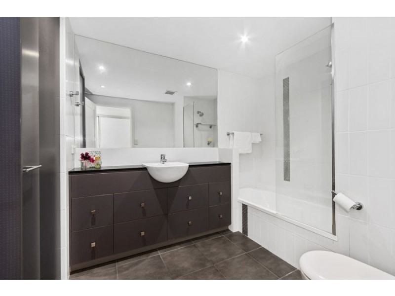 8/12-14 Hale Street, Townsville City QLD 4810