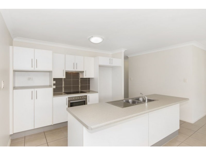 39 Tahlia Circuit, Mount Louisa QLD 4814