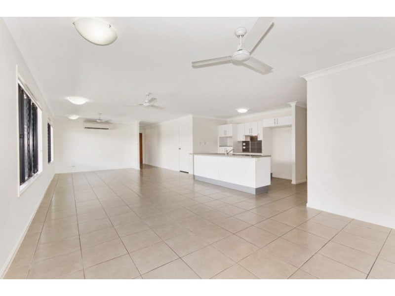 39 Tahlia Circuit, Mount Louisa QLD 4814