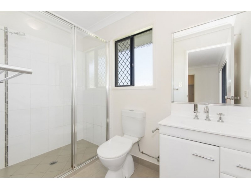 39 Tahlia Circuit, Mount Louisa QLD 4814