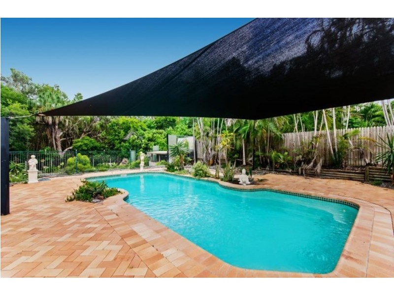 79 Marina Drive, Bushland Beach QLD 4818