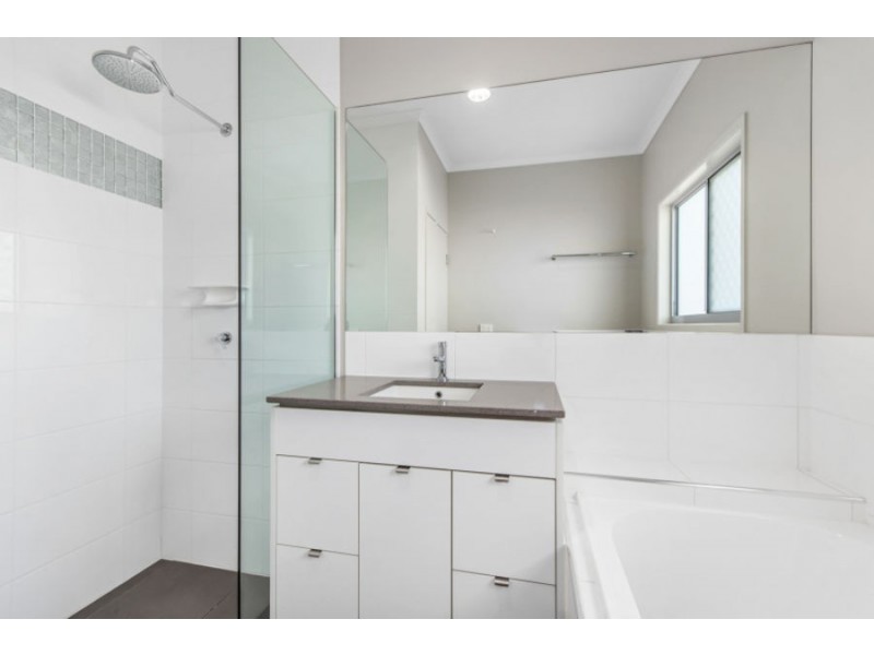 103 Goicoechea Drive, Bushland Beach QLD 4818