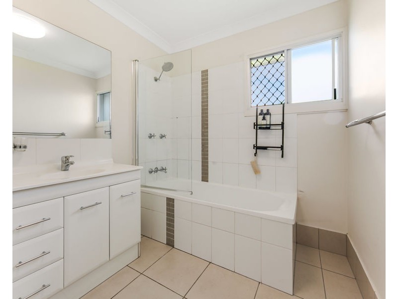 42 Daniels Street, Vincent QLD 4814