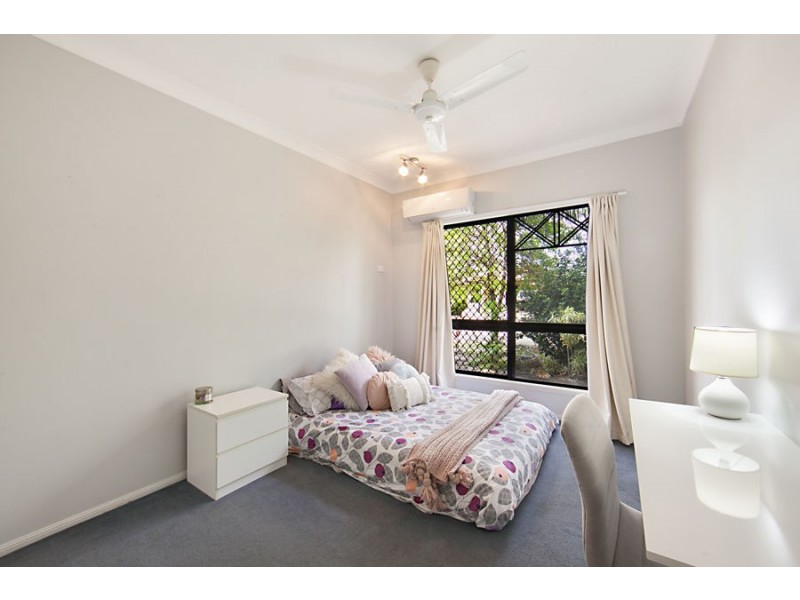 8 Earl Circuit, Kirwan QLD 4817