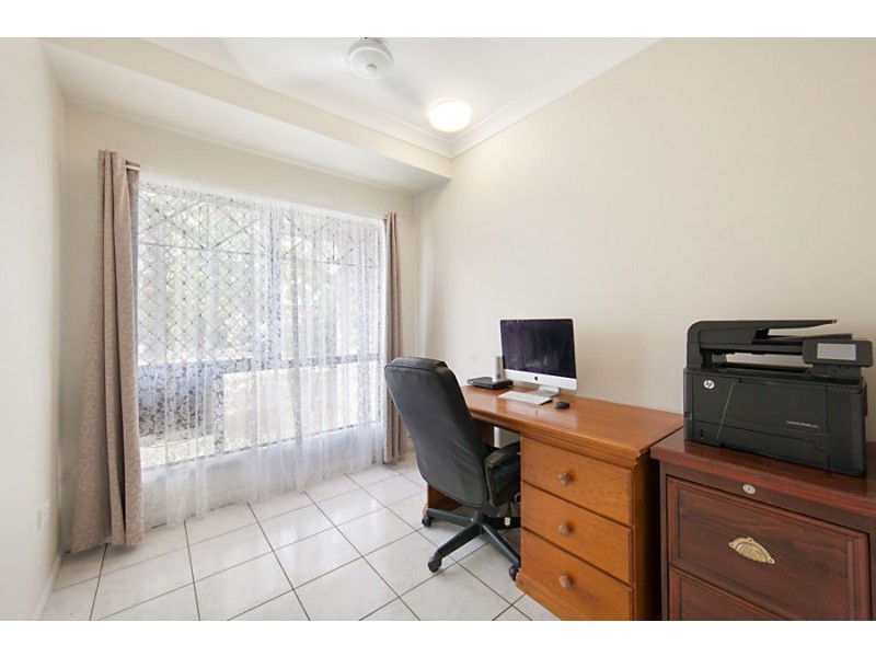 8 Earl Circuit, Kirwan QLD 4817