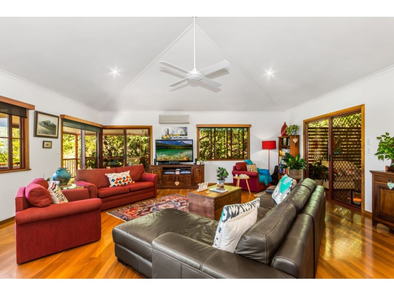 2/19 Oolilpa Street, Mount Louisa QLD 4814