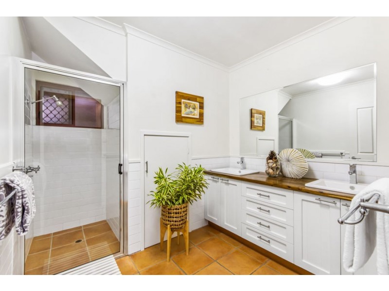 2/19 Oolilpa Street, Mount Louisa QLD 4814