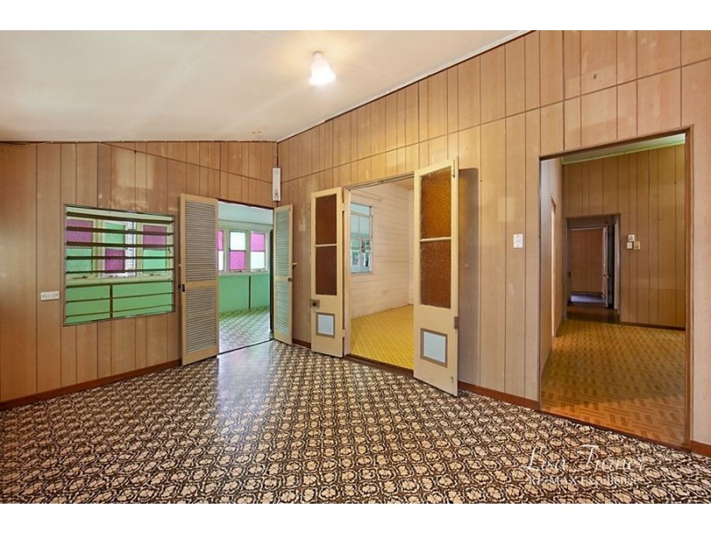 15 Norris Street, Hermit Park QLD 4812