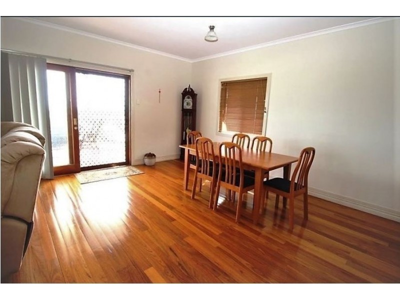 17 Cashell Crescent, Bushland Beach QLD 4818